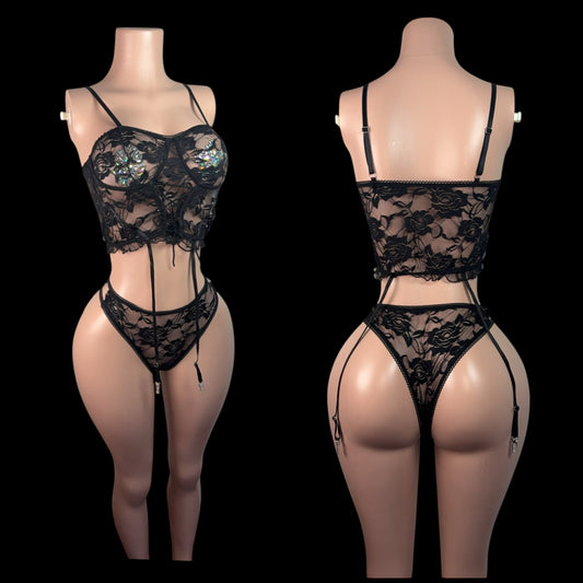 LACE GARTER